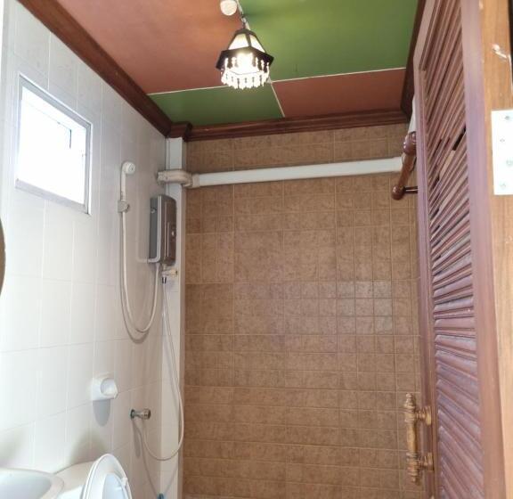 بنجلو قياسى, Hello Sichang Bungalow