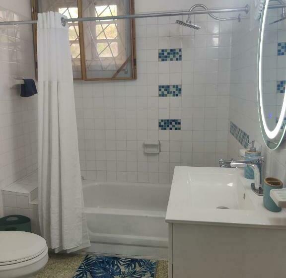 اتاق استاندارد با تخت بزرگ, Villa Havana Negril