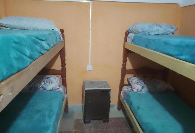 Четырехместный Номер Стандарт, Trinidad Hostal