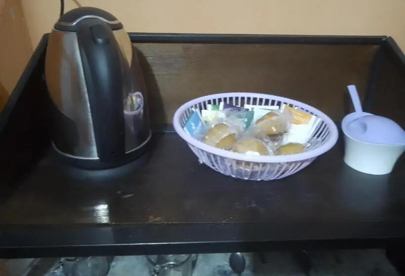 スタンダード４人部屋, Trinidad Hostal