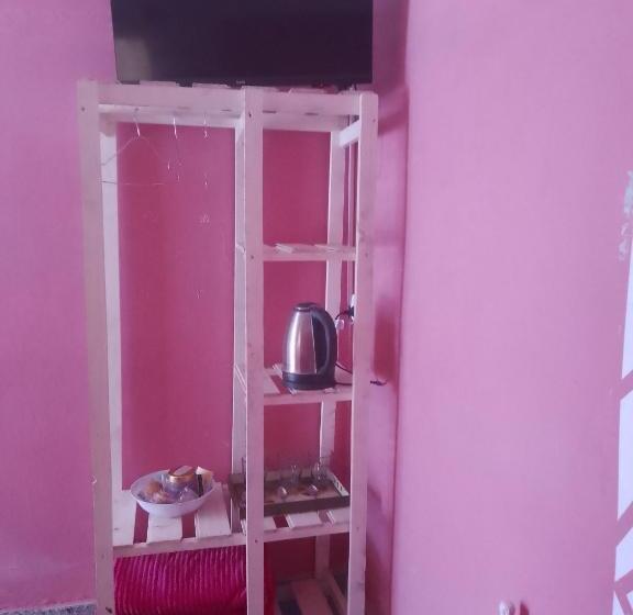 スタンダード4人部屋, Trinidad Hostal