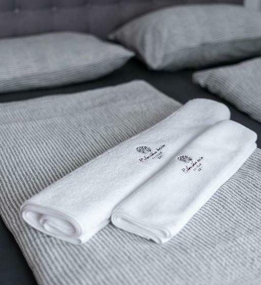 اتاق خانوادگی, Ribniška Koča