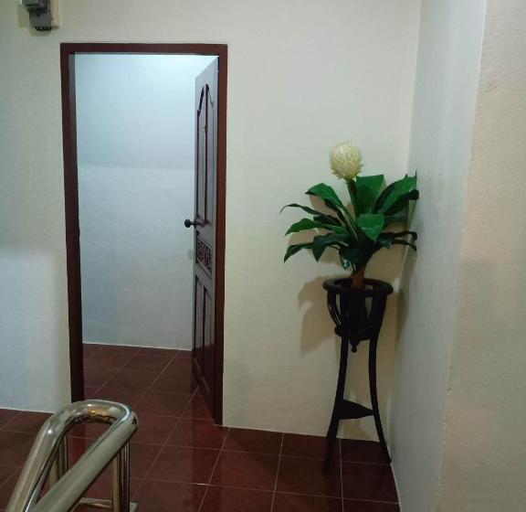 חדר סטנדרט, Kata S.t House 2