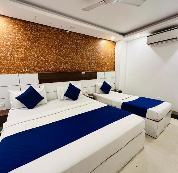 اتاق سوپریور چهار تخته, Park Suites   Near Igi Airport Terminal 3