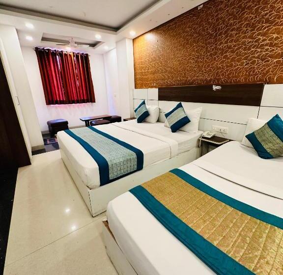 اتاق سوپریور چهار تخته, Park Suites   Near Igi Airport Terminal 3