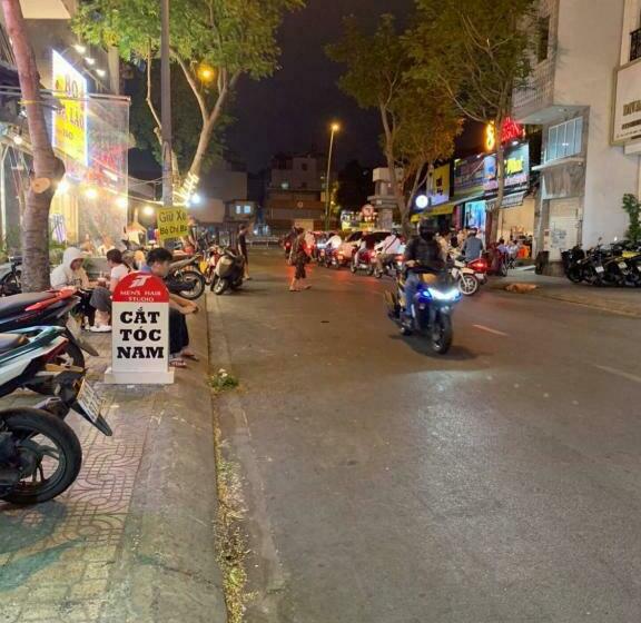 اتاق استاندارد, Homestay Bnb