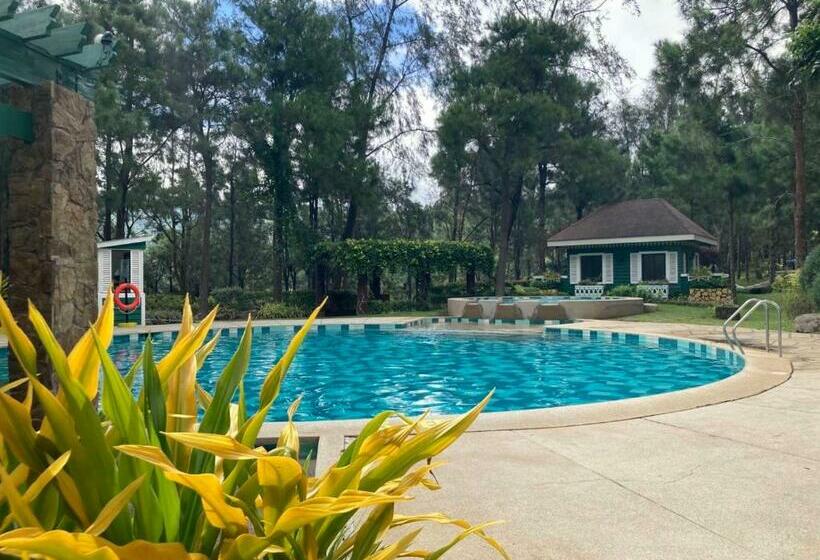 استودیو استاندارد با بالکن, Crosswinds Resort Studio Suite