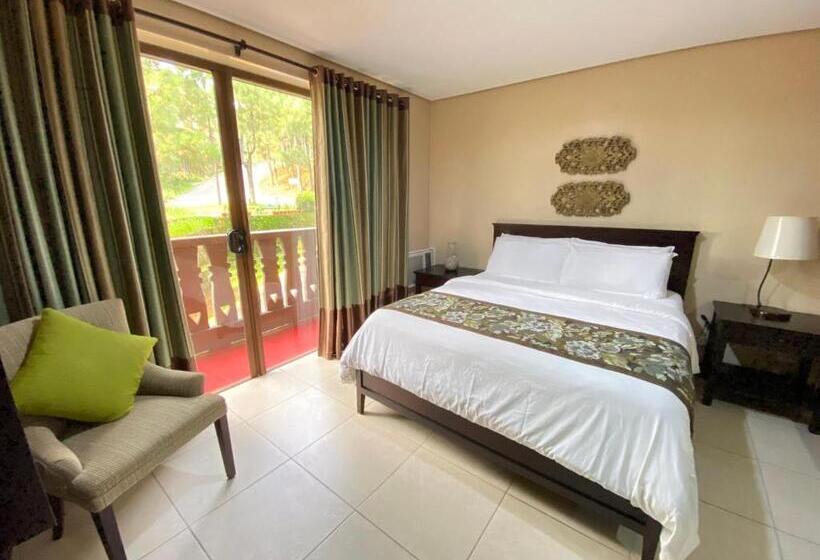 استودیو استاندارد با بالکن, Crosswinds Resort Studio Suite