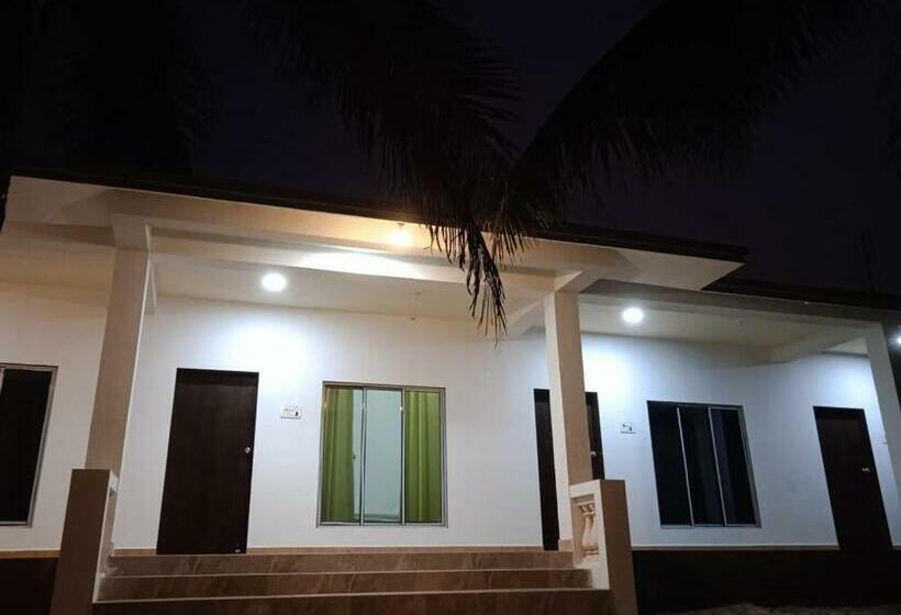 디럭스 룸, Green Woods Resort Near Kashid Beach