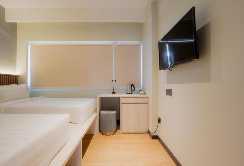Номер Superior Вид на Город, Matata Hotel Kota Kinabalu