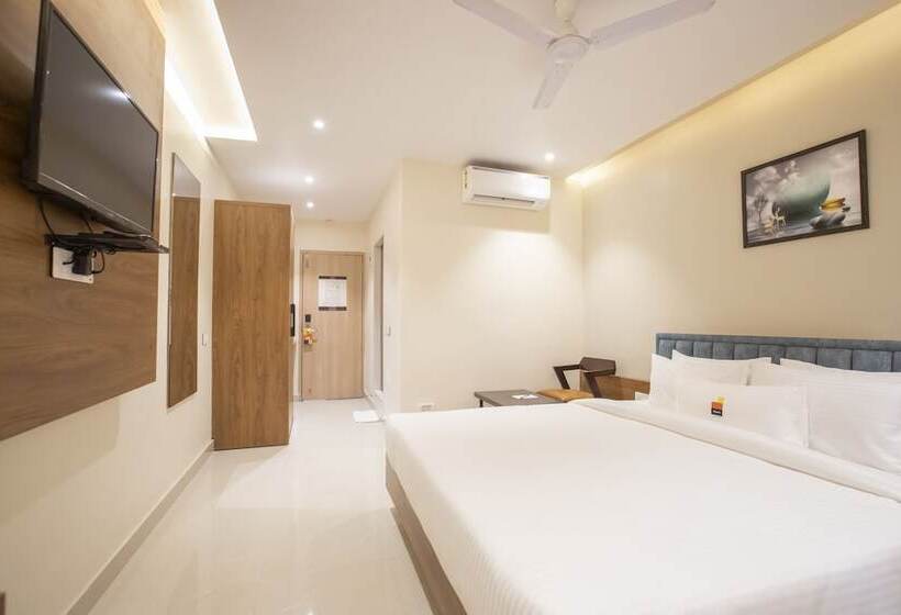 スーペリアールーム, Myspace Kadison