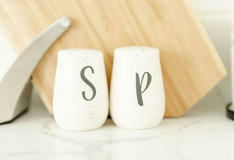 חדר משפחתי, Cottage Escape In Virginia Wine Country