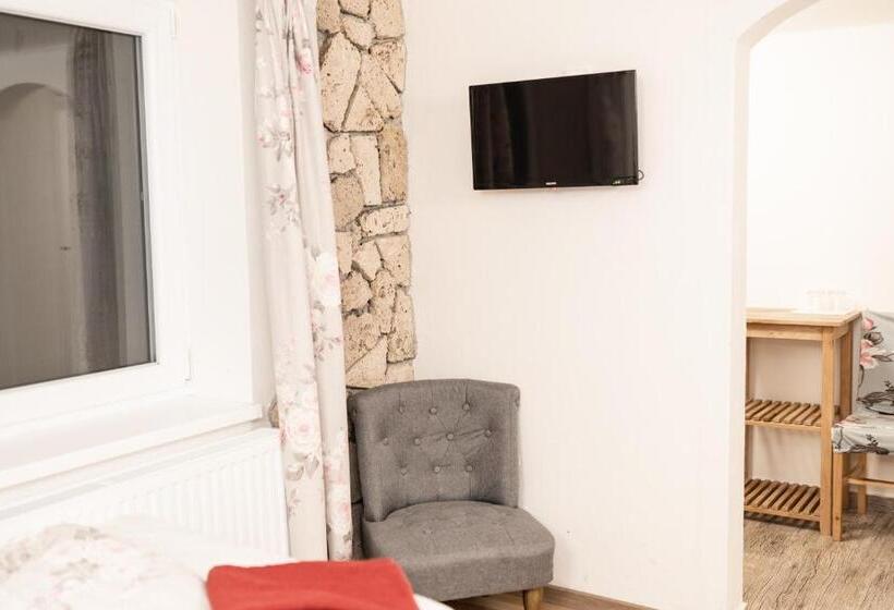 Дом 1 Спальня, Objekt Tulipán