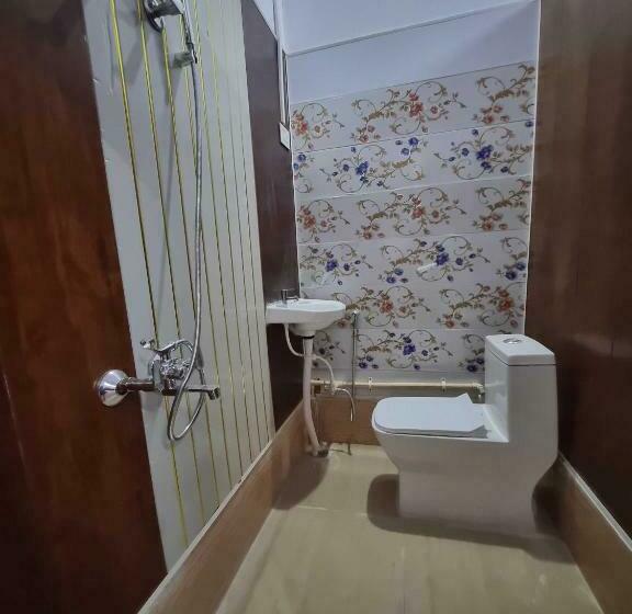 スタンダードルーム, O Shubham Palace