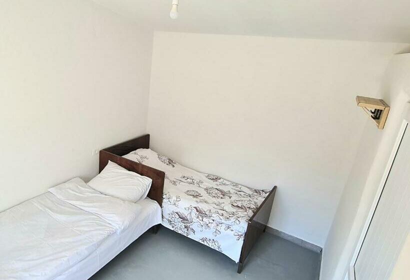 标准房带园景, Budur Guest House