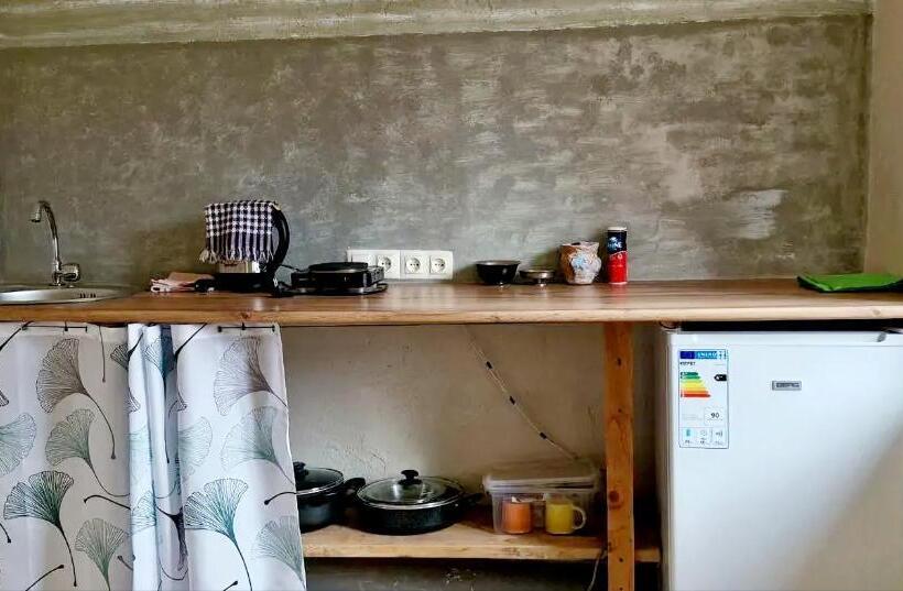 Номер Стандарт Вид на Сад, Budur Guest House