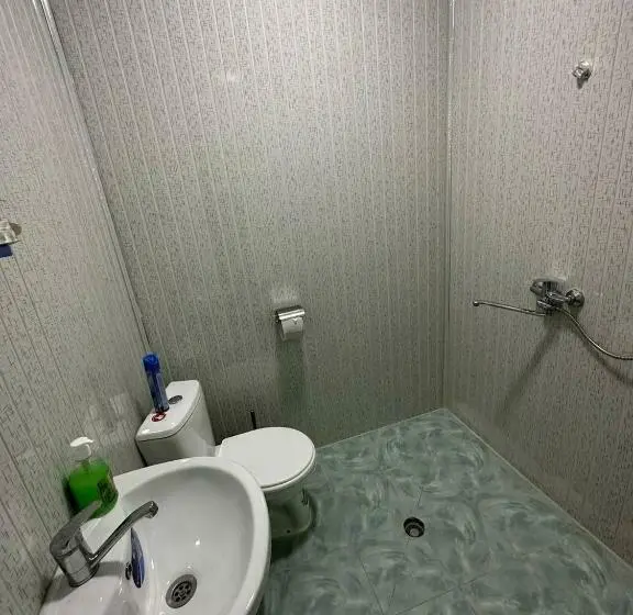 اتاق استاندارد سه نفره, Guest House Lovely Guest