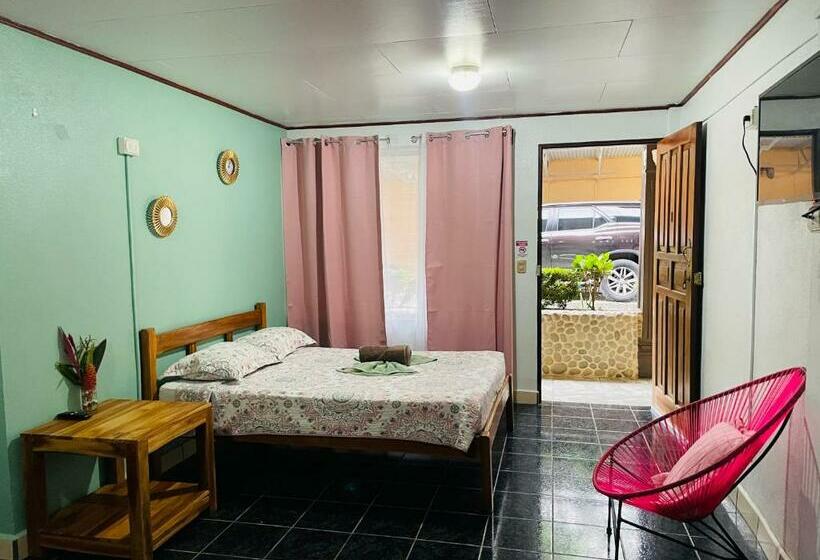 اتاق خانوادگی, El Chaman