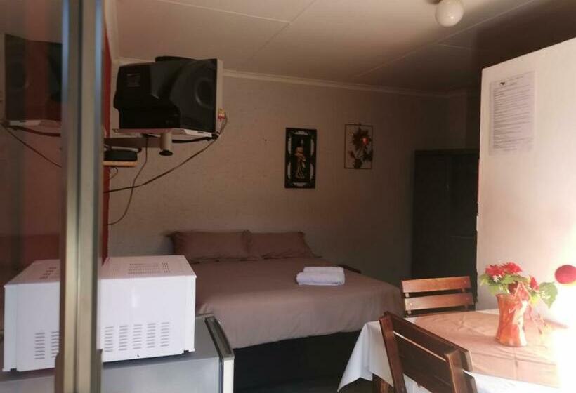 اتاق استاندارد, Mary Jo Bed And Breakfast