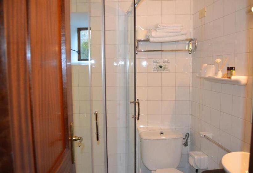 标准房带园景, A Torre Do Xudeu