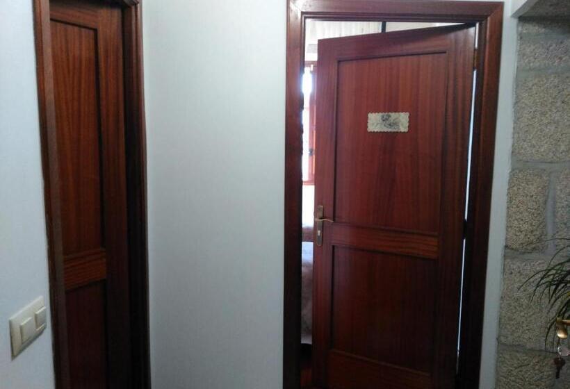 شقة من غرفة نوم واحدة متصلة, A Torre Do Xudeu