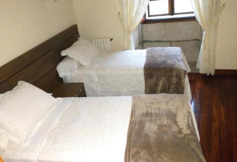 شقة من غرفة نوم واحدة متصلة, A Torre Do Xudeu