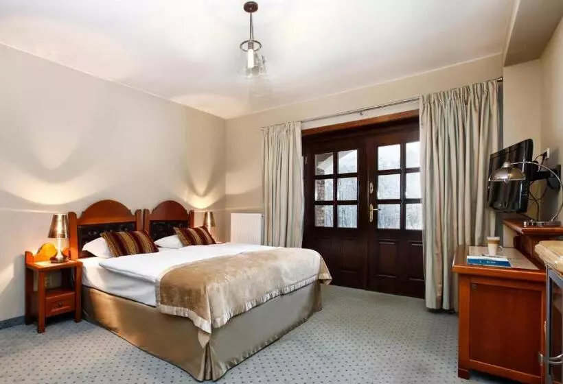 Perhesviitti, Aubrecht Country Spa Resort