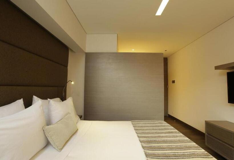 スタンダードルーム, Bs Rosales