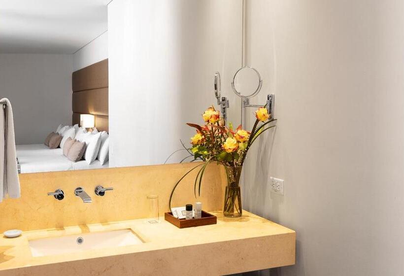 スタンダードルーム, Bs Rosales