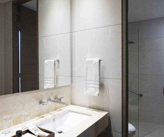 スーペリアールーム, Bs Rosales