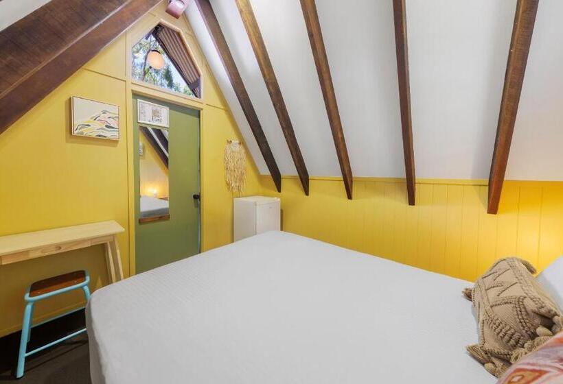 Номер Стандарт Совместная Ванная, Bungalow Bay Koala Village Hostel