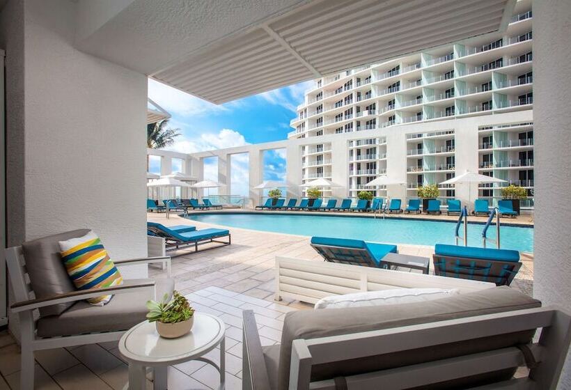 ジュニアスイート, Conrad Fortlauderdale Beach