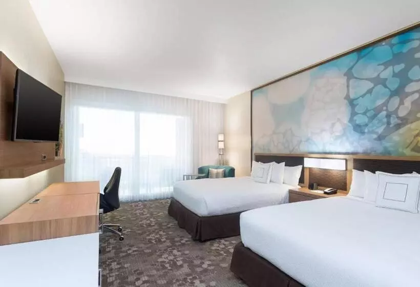 اتاق سوپریور با چشم‌انداز شهر, Courtyard By Marriott Kingston, Jamaica