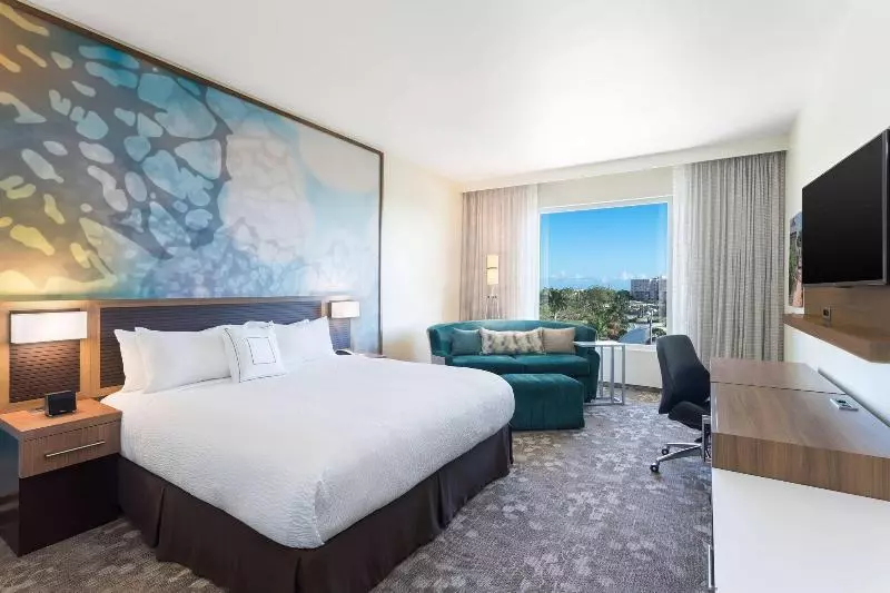 اتاق سوپریور با چشم‌انداز شهر, Courtyard By Marriott Kingston, Jamaica