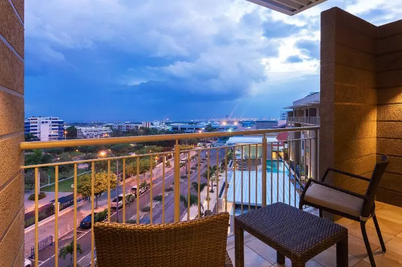 اتاق سوپریور با چشم‌انداز شهر, Courtyard By Marriott Kingston, Jamaica