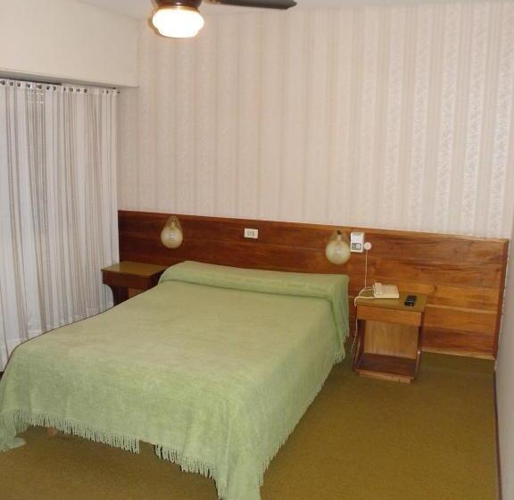 스탠다드 트리플 룸, El Velero