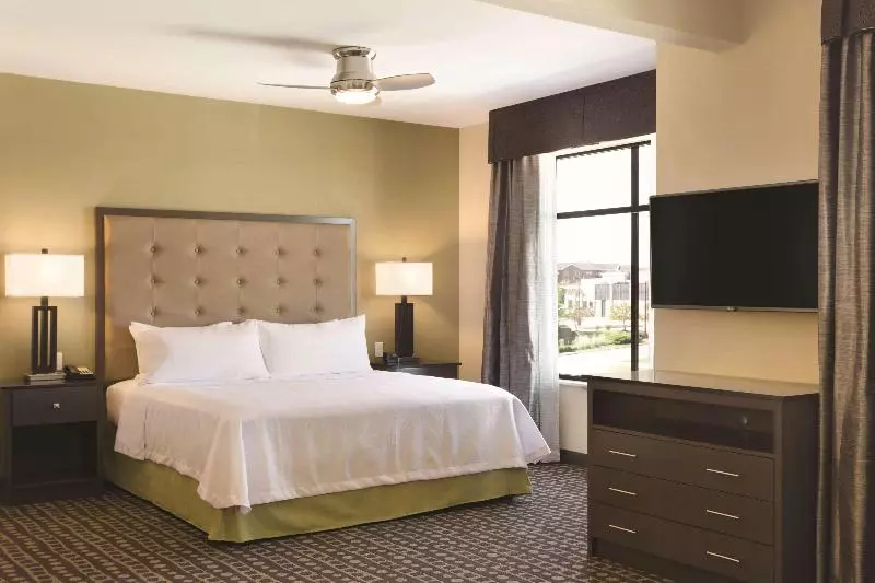 キングサイズベッドのスイートルーム, Homewood Suites By Hilton West Des Moines/sw Mall Area