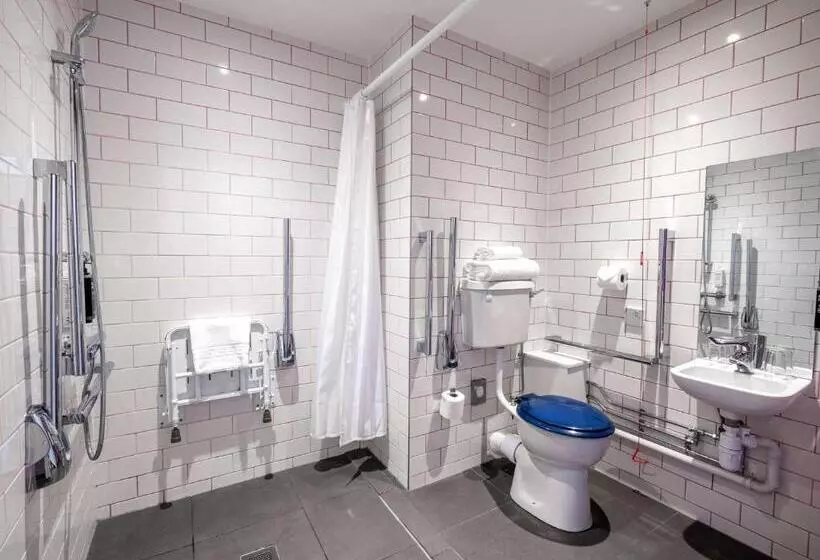 اتاق استاندارد برای معلولان, Ibis Styles Glasgow Centre George Square