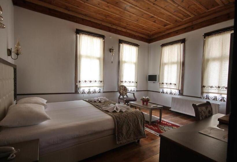 اتاق استاندارد, Kadıoğlu Konağı