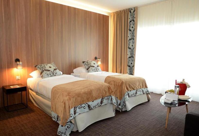 クラシックルーム, Le Forges