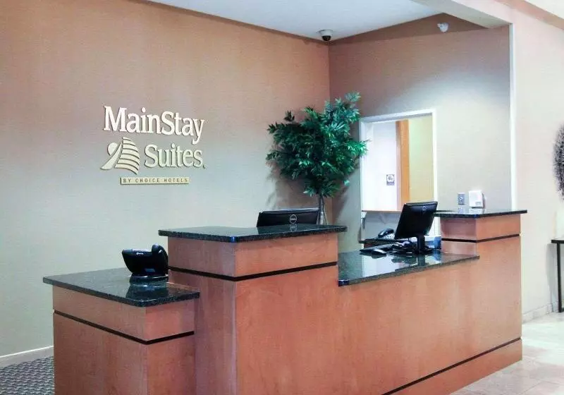 スイート, Mainstay Suites Tioga