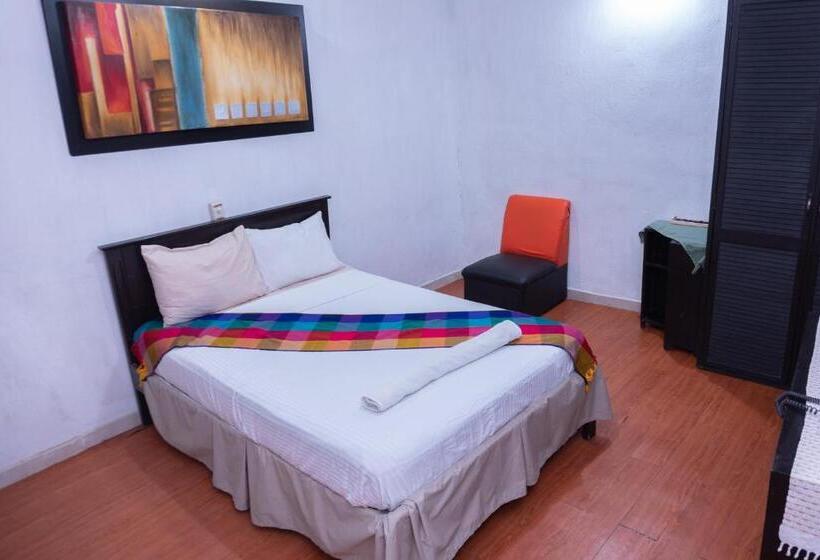 غرفة بريميوم, Makarios