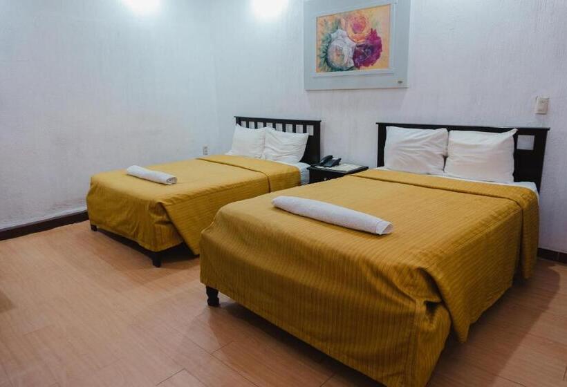 غرفة سوبيريور, Makarios