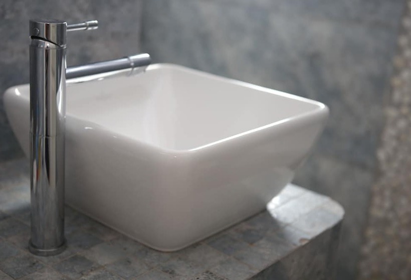 וילת 2 חדרי שינה נוף לים, Niriides Homes & Villas