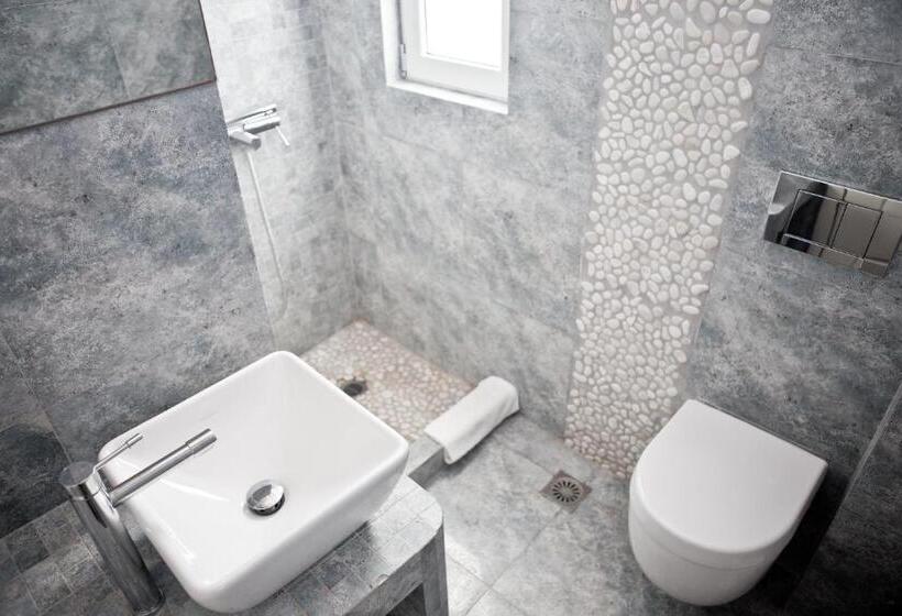 וילת 2 חדרי שינה נוף לים, Niriides Homes & Villas