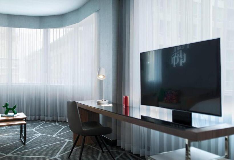 标准间, Renaissance Montreal Downtown