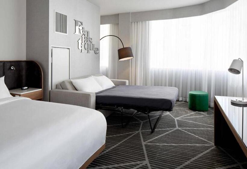 标准间, Renaissance Montreal Downtown