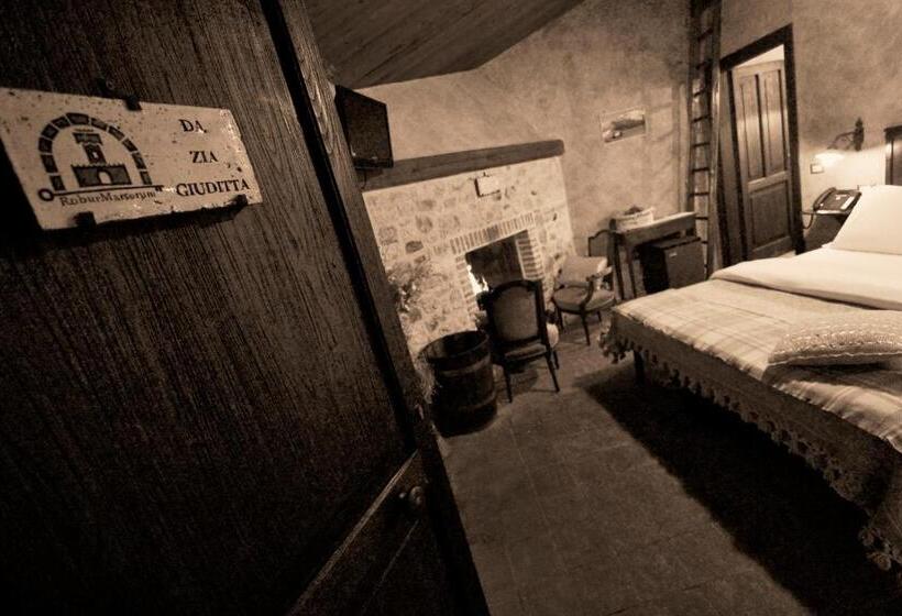 اتاق استاندارد, Robur Marsorum Albergo Diffuso