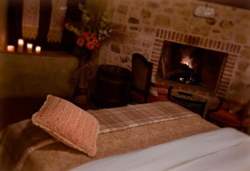 اتاق استاندارد, Robur Marsorum Albergo Diffuso