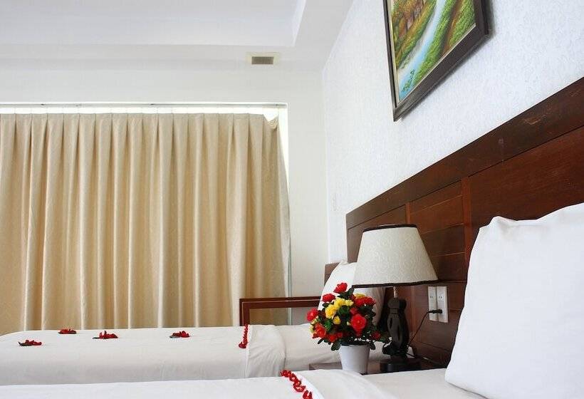 اتاق خانوادگی, Soco